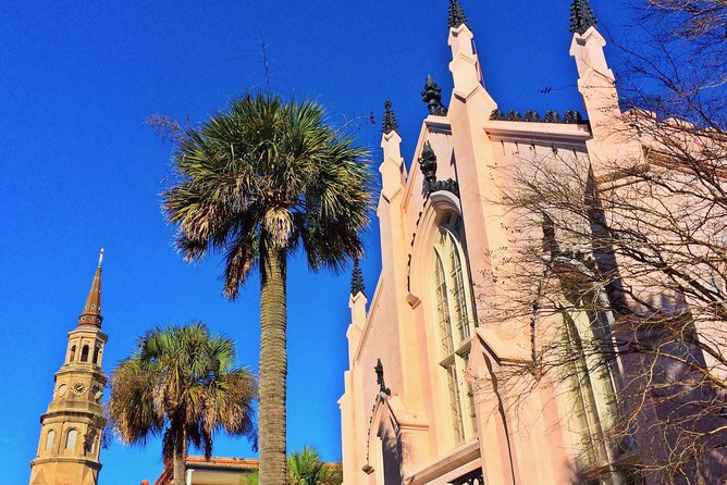 Charleston History, Homes, and Architecture Guided Walking Tour - What the guides do best