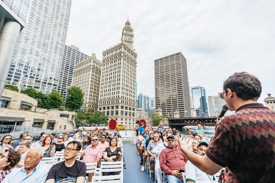 Chicago: 1.5-Hour Lake and River Architecture Cruise - The Wrigley Building and Tribune Tower set the tone