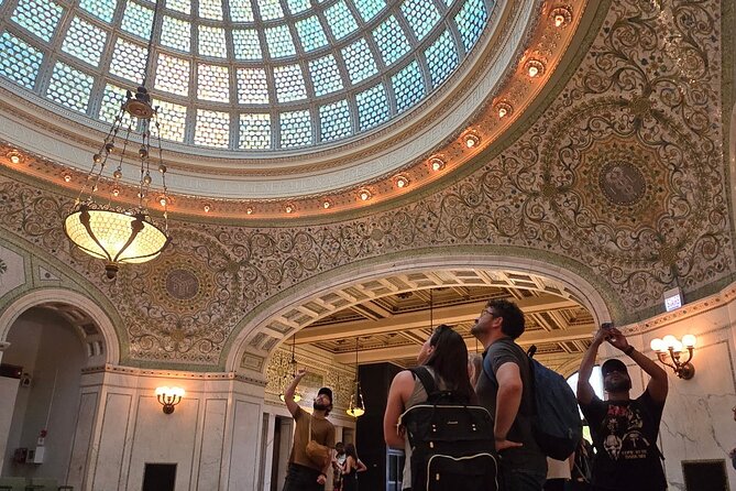 Chicago Architecture and True Crime Tour - Why This Chicago Tour Feels Different