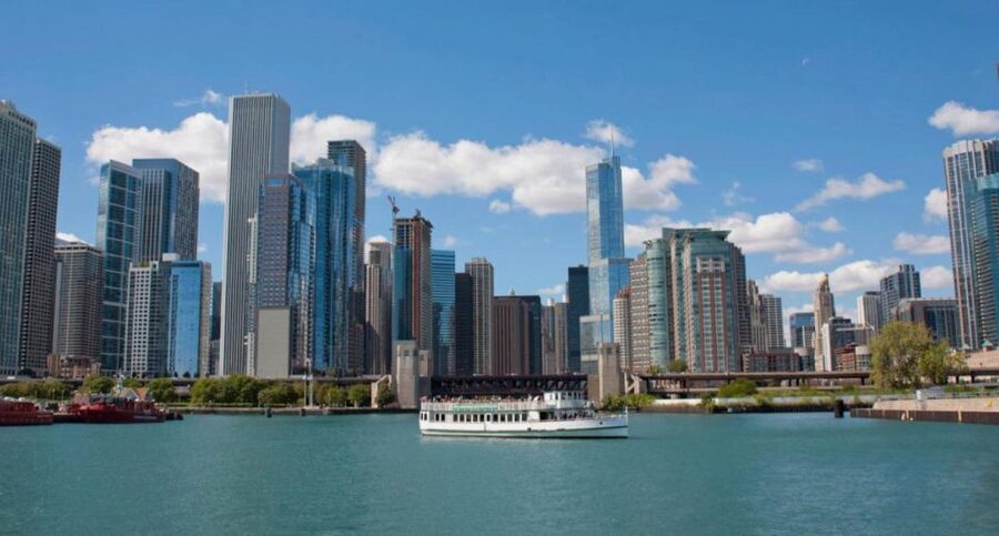 Chicago: Architecture Center Cruise on Chicago's First Lady - Is $57 a fair price?