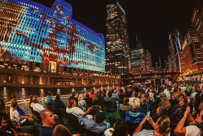 Chicago Architecture Center River Cruise aboard First Lady - Should you book the First Lady architecture cruise?