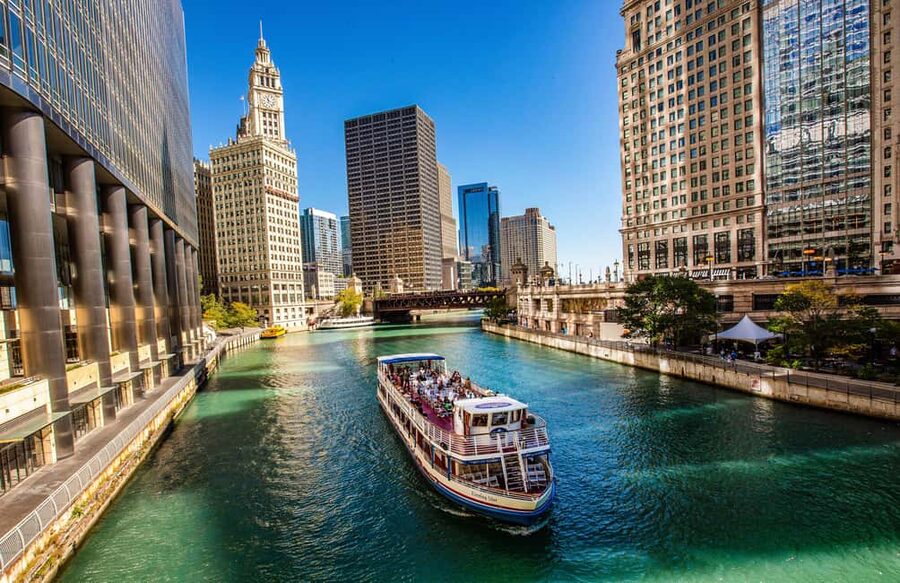 Chicago: Architecture River Tour and Hop-on Hop-off Bus Tour - Key points to know before booking