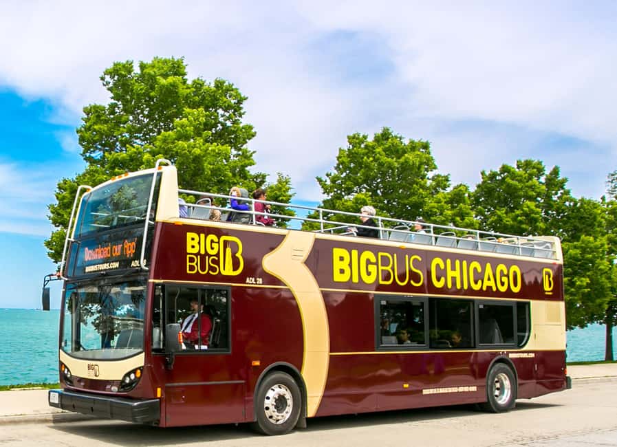 Chicago: Architecture River Tour and Hop-on Hop-off Bus Tour - What to see at the major stops