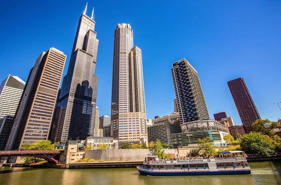 Chicago: Architecture River Tour and Hop-on Hop-off Bus Tour - How I would organize the two days