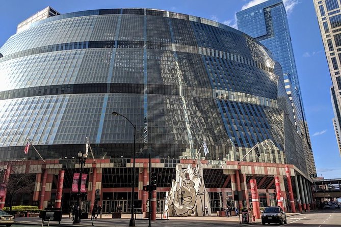 Chicago Architecture Tour: Underground Pedway and the Loop - The secret final stop