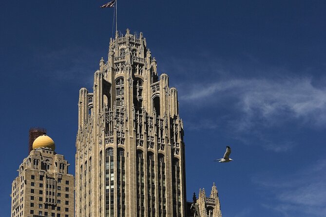 Chicago Architecture Walking Tour: What's New - Small urban apartments and changing city needs