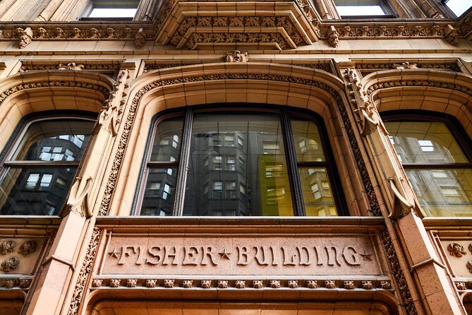 Chicago City Tour: Elevated Architecture Tour with Train Ticket Included - The buildings between Dearborn and Jackson