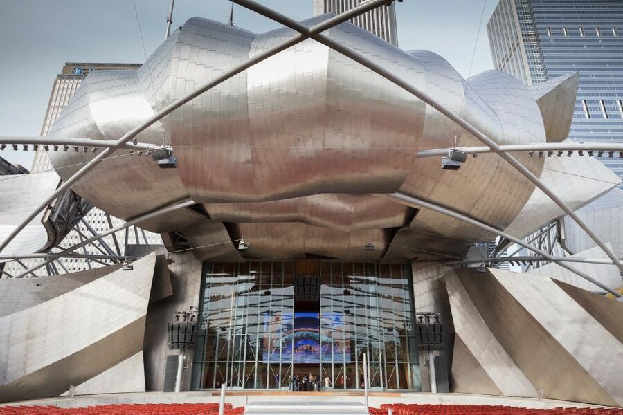 Chicago: Icons Guided Architecture Walking Tour - Why this short walk works in Chicago
