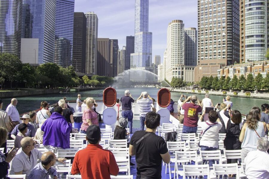 Chicago River: 1.5-Hour Guided Architecture Cruise - Marina City and the Circular Towers