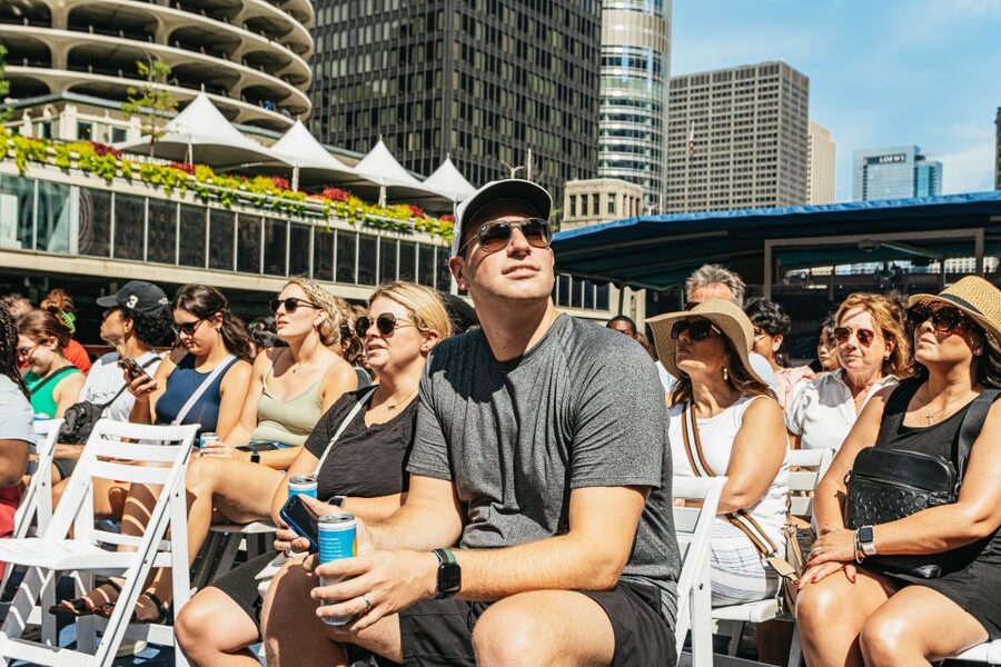 Chicago River: 1.5-Hour Guided Architecture Cruise - Willis Tower and the South Branch