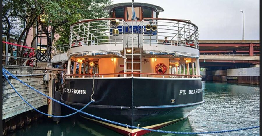 Chicago River: 1.5-Hour Guided Architecture Riverboat Tour - Key points to know before you go