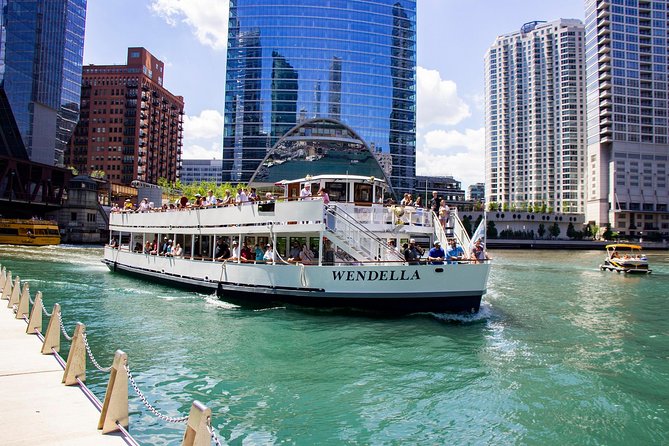 Chicago River 90-Minute Architecture Tour - Merchandise Mart and Chicago’s Commercial Scale