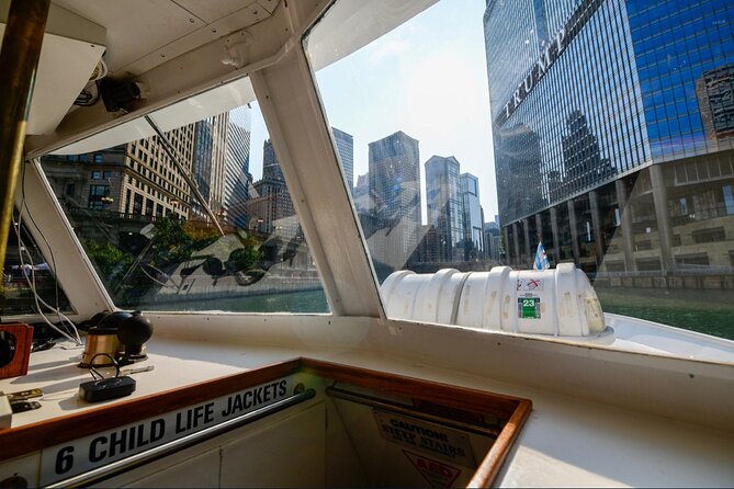 Chicago River Architecture Tour Aboard a Historic Yacht - Chicago Riverwalk: restaurants, people, and a different city view