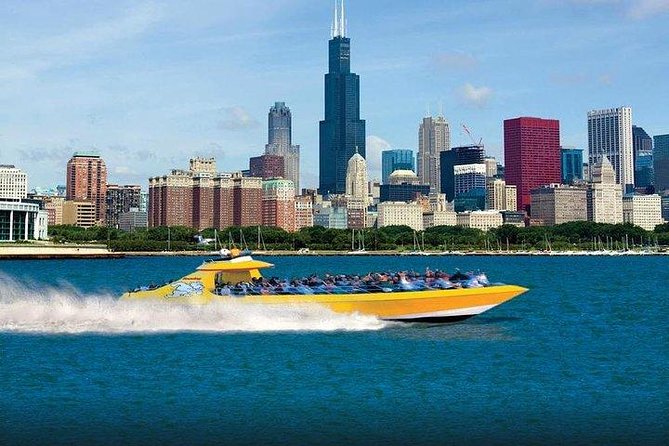 Chicago Seadog River & Lake Architectural Tour - Switching from architecture cruise to speedboat