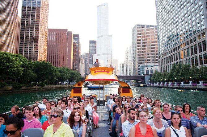 Chicago Seadog River & Lake Architectural Tour - Getting wet on Lake Michigan