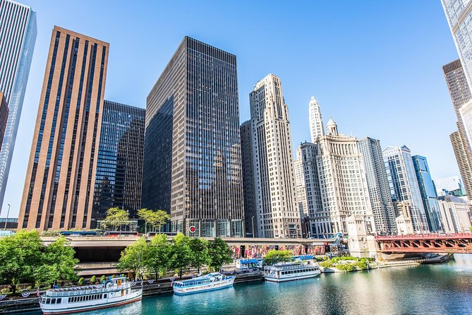 Chicago Walking Tour: Modern Architecture - Prudential, Aon, and Inland Steel: a trio of changing ideas