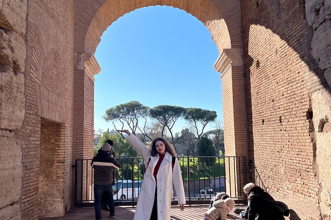 City Walk with Architect: Private walking tour of Rome - Trevi Fountain and the Column of the Immaculate Conception