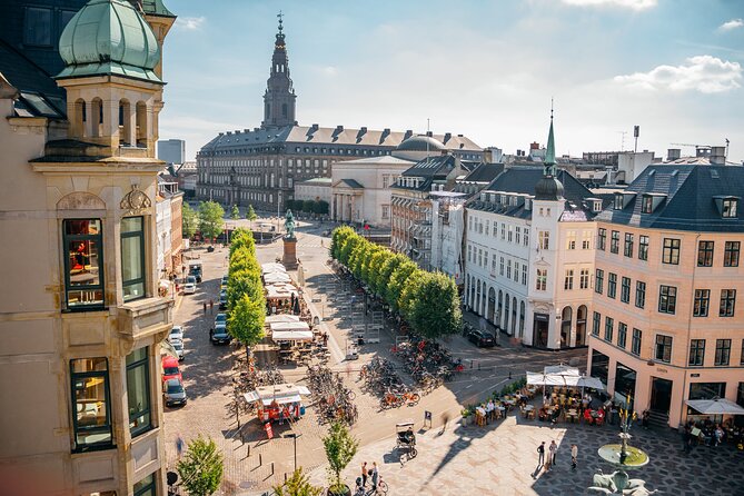 Copenhagen City, Old Town, Nyhavn, Architecture Walking Tour - Starting at City Hall Square and Tivoli