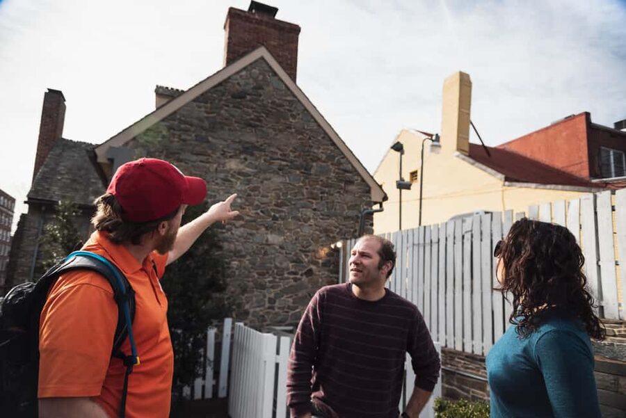 DC: Georgetown History & Architecture Tour with Local Guide - Starting at C&O Canal Lock 3