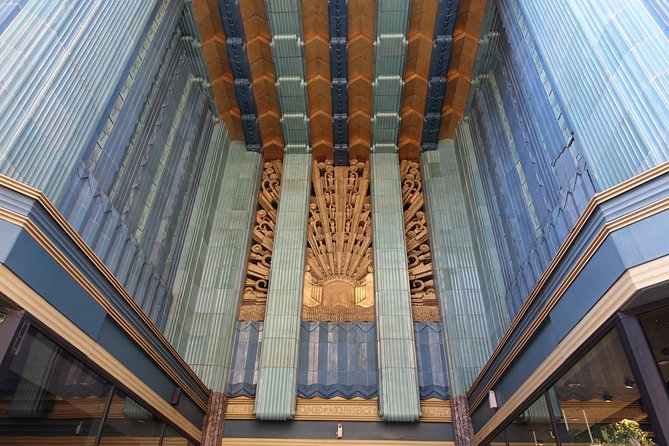 Downtown Los Angeles Architecture Walking Tour - The Fine Arts Building and an early artist colony