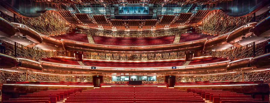 Dubai: Walking, Architecture and History Tour of Dubai Opera - Why Dubai Opera deserves a closer look