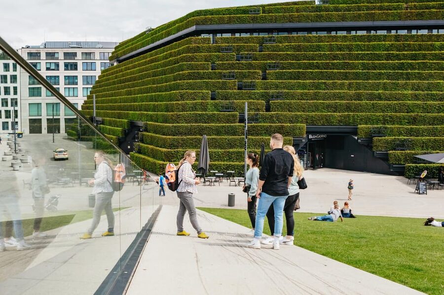 Düsseldorf: Guided City Architecture Walking Tour - Why this Düsseldorf walk is worth your time