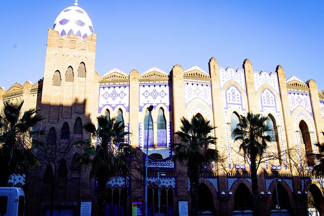 Exclusive Gaudi Segway Guided Tour Architectural Marvels - Gaudí’s great pair on Passeig de Gràcia
