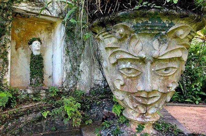 Exclusive : Geoffrey Bawa Architecture Tour - Who Will Enjoy This Most?