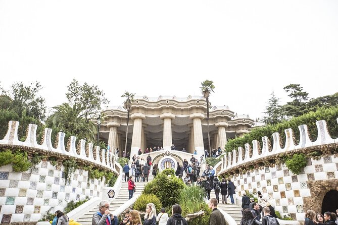 Fast Track Sagrada Familia & Park Guell the best of Gaudí - Pace, group size, and who should book