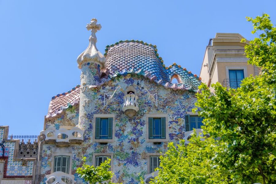 From Costa Brava: Barcelona and Antoni Gaudí's Work Bus Tour - Why this tour works from the Costa Brava