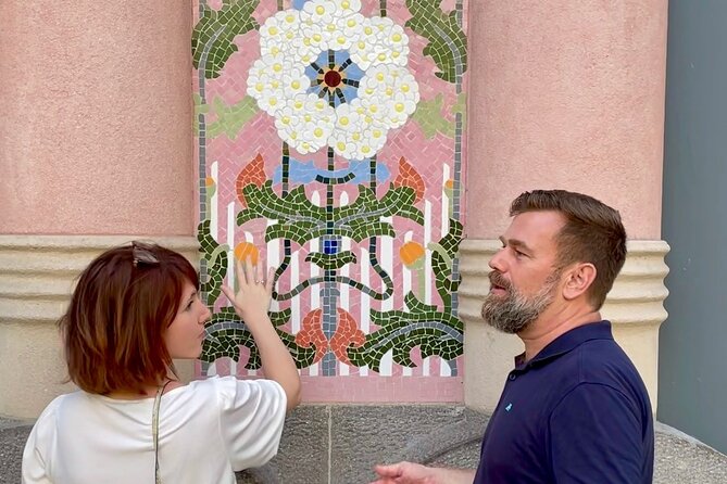 Gaudí and Barcelona Legends - Private Tour - Casa Amatller and the Block of Discord