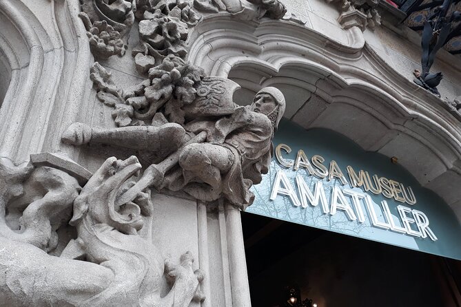 Gaudí and Modernism - Private Walking Tour - Ending at the Sagrada Família