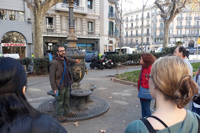 Gaudí and Modernism - Private Walking Tour - Starting at Plaça de Catalunya