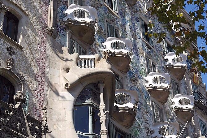 Gaudi Masterpiece: Casa Batlló with Expert Guide and STL Tickets - How much value do you get for $234.30?