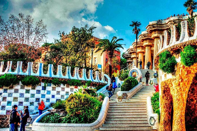 Gaudi Private Tour with Sagrada Familia & Park Guell Tickets - Park Güell, Gaudí’s hillside experiment