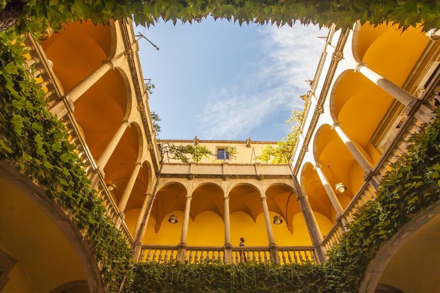 Gaudi's Barcelona 2-Hour Segway Tour with a Live Guide - Under the Arc de Triomf and into Ciutadella Park