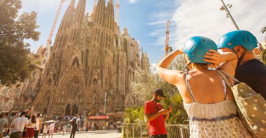 Gaudi's Barcelona 2-Hour Segway Tour with a Live Guide - Rolling through the Gothic Quarter and toward the port