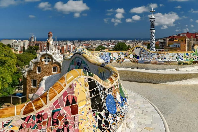 Gaudi's legacy.Exclusive tour to Park Güell & Casa Batlló - Starting at Park Güell