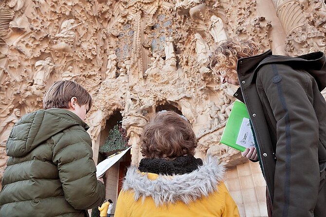 Gaudi & Sagrada Familia Donation-Based Tour in English - Casa Batlló is best understood from across the street