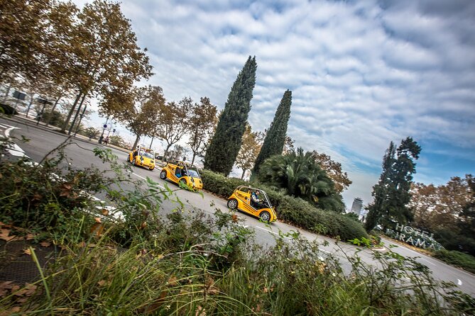 GoCar Discover Gaudi - Casa Milà and Casa Batlló