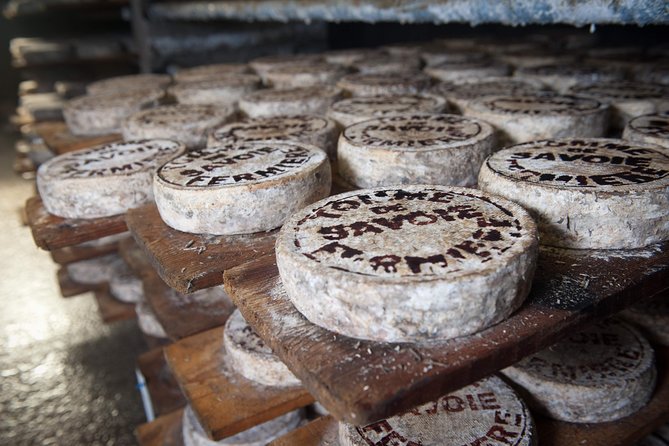 Gouda Private Walking Tour: History, Architecture & Cheese - De Goudse Waag and the business of cheese