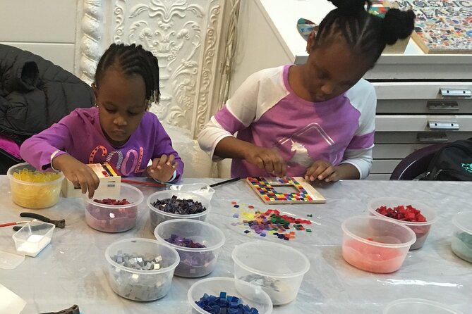 Guided Gaudí Mosaic Workshop for Children in Barcelona 1 Hours - What happens during the one-hour session