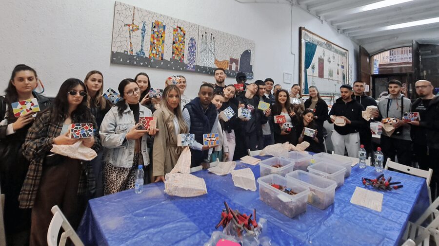 Guided Gaudí’s Trencadís Mosaic Workshop in Barcelona - Is $35 a good price for this Barcelona activity?