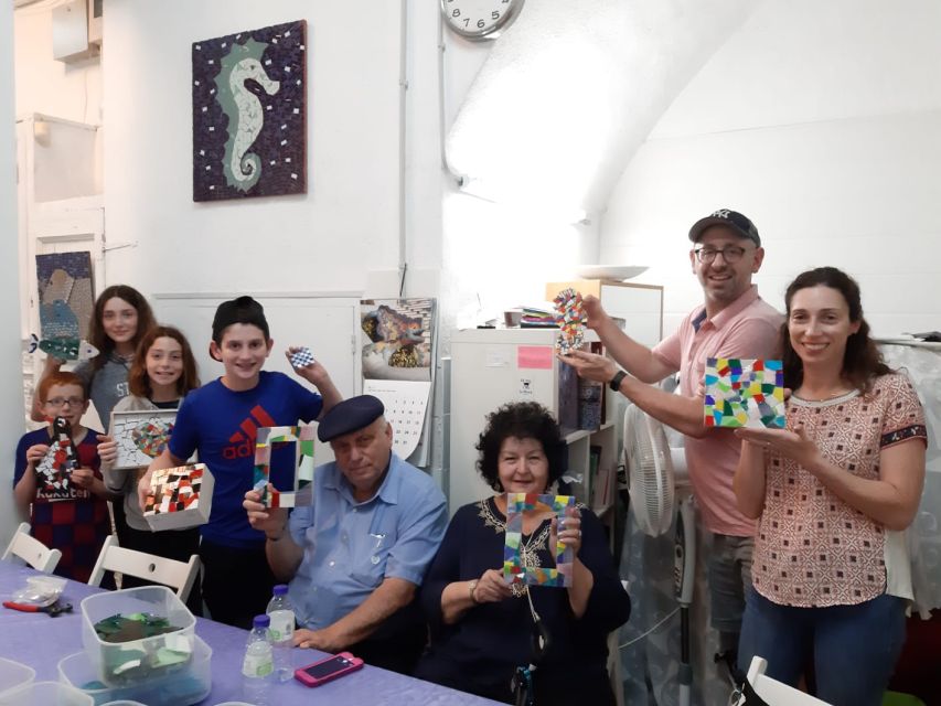 Guided Gaudí’s Trencadís Mosaic Workshop in Barcelona - A good family activity, with a few limits