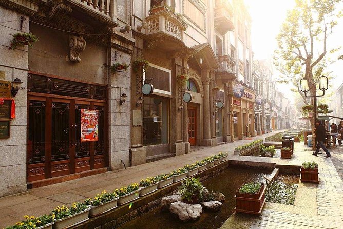 Hangzhou Private Architecture Day Tour - Hangzhou City Balcony and the Qiantang River skyline
