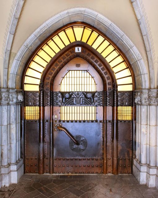 Helsinki: Architecture Walking Tour with Expert - Central Railway Station and the public city