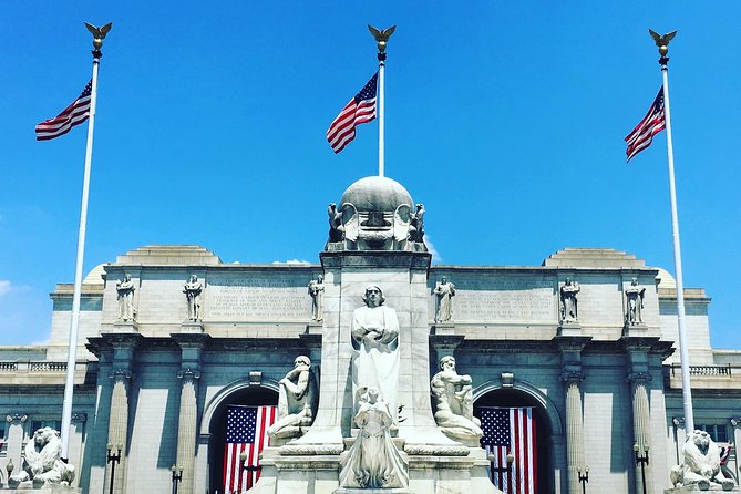 Iconic Capitol Hill Architectural Walking Tour - Starting under Union Station’s big clock