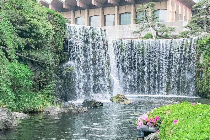 Japanese Garden & Western Architecture: Akasaka exploration tour - Jingu Gaien’s ginkgo avenue