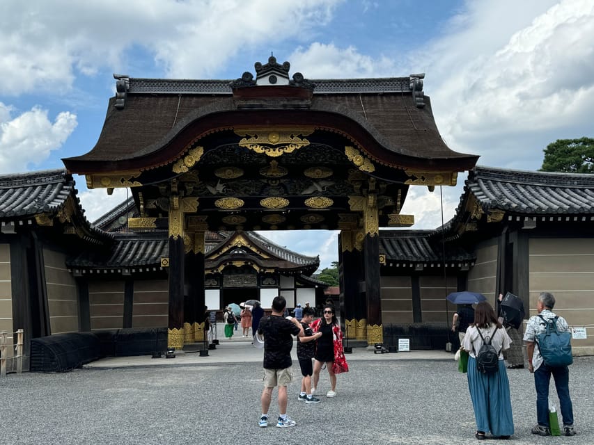 Kyoto: Nijo Castle & Gardens 2-Hour Guided Tour - The opening look at Nijo Castle