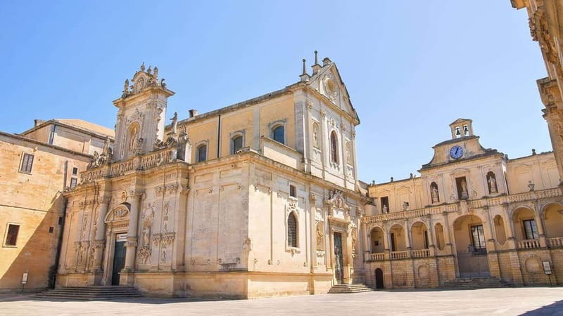 Lecce: Baroque Architecture and Underground Walking Tour - Santa Croce and the language of Lecce Baroque